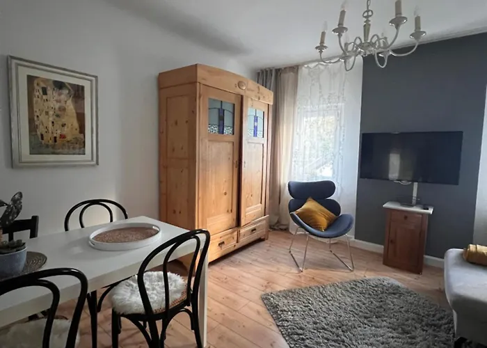Sascha\'S Home